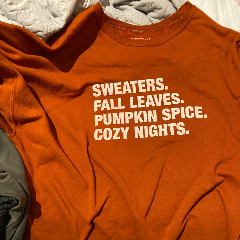 Sweatshirt